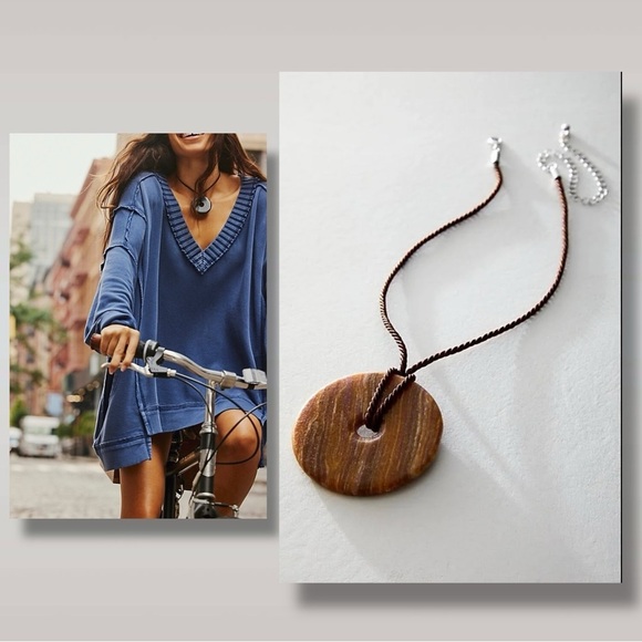 Free People Lovefool Pendant Choker in Amber NWT Donut Necklace Bohemian Neutral - Picture 1 of 10